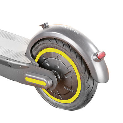 Roue électrique en aluminium se pliante du scooter deux pneu pneumatique de 10 pouces