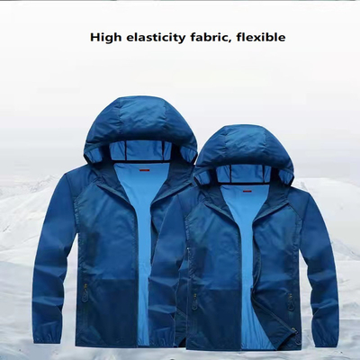 Habillement UV de luxe de protection d'Eco d'Upf 50 en nylon de Spandex de 96% 4% des femmes Sun à l'épreuve de fermeture éclair respirable du Hoodie